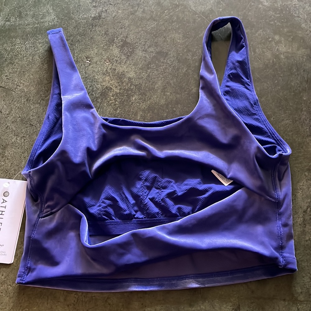 Athleta new Velvet cut-out crop D-DD sz M - Picture 4 of 6